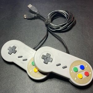 USB controller retro style for PC games, two controllers